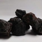 Black Salt Chunks 20-40mm